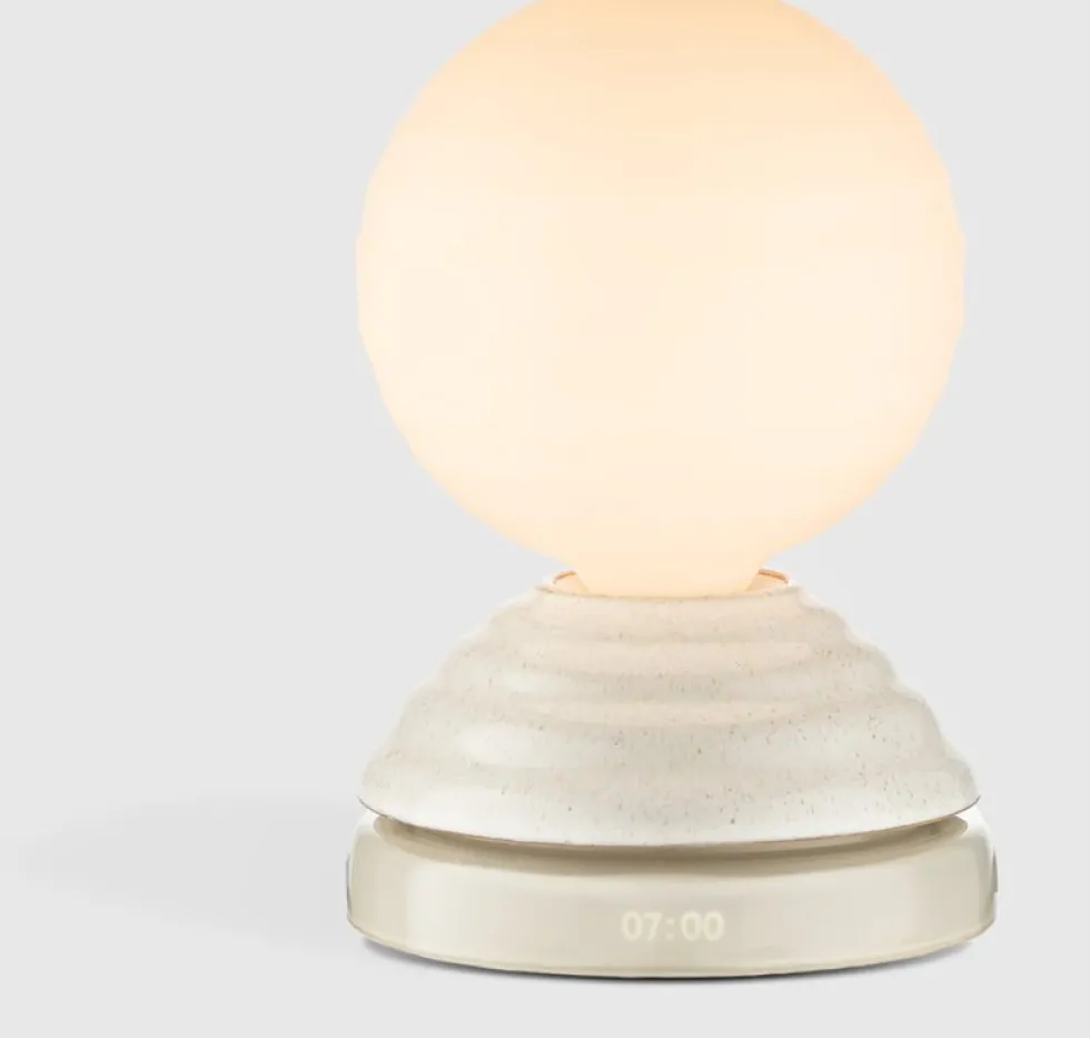 Lampe réveil en verre blanc mat et céramique blanc galet Wake - Tala
