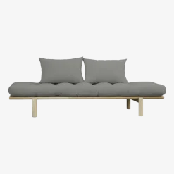 Lit de jour en bois naturel et matelas gris Pace - Karup Design
