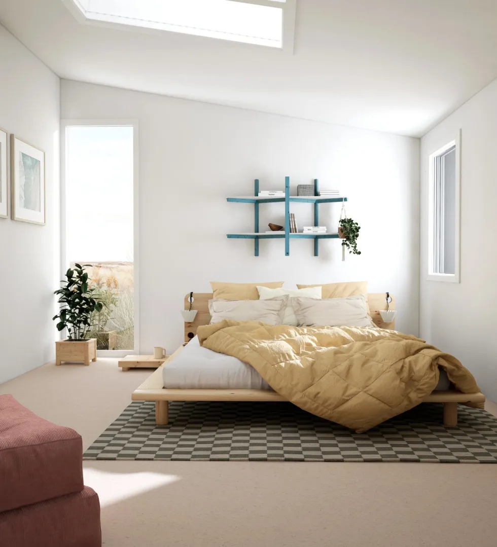 Lit en bois clair avec matelas écru et lampes de chevet 160x200cm Peek Double Latex - Karup Design
