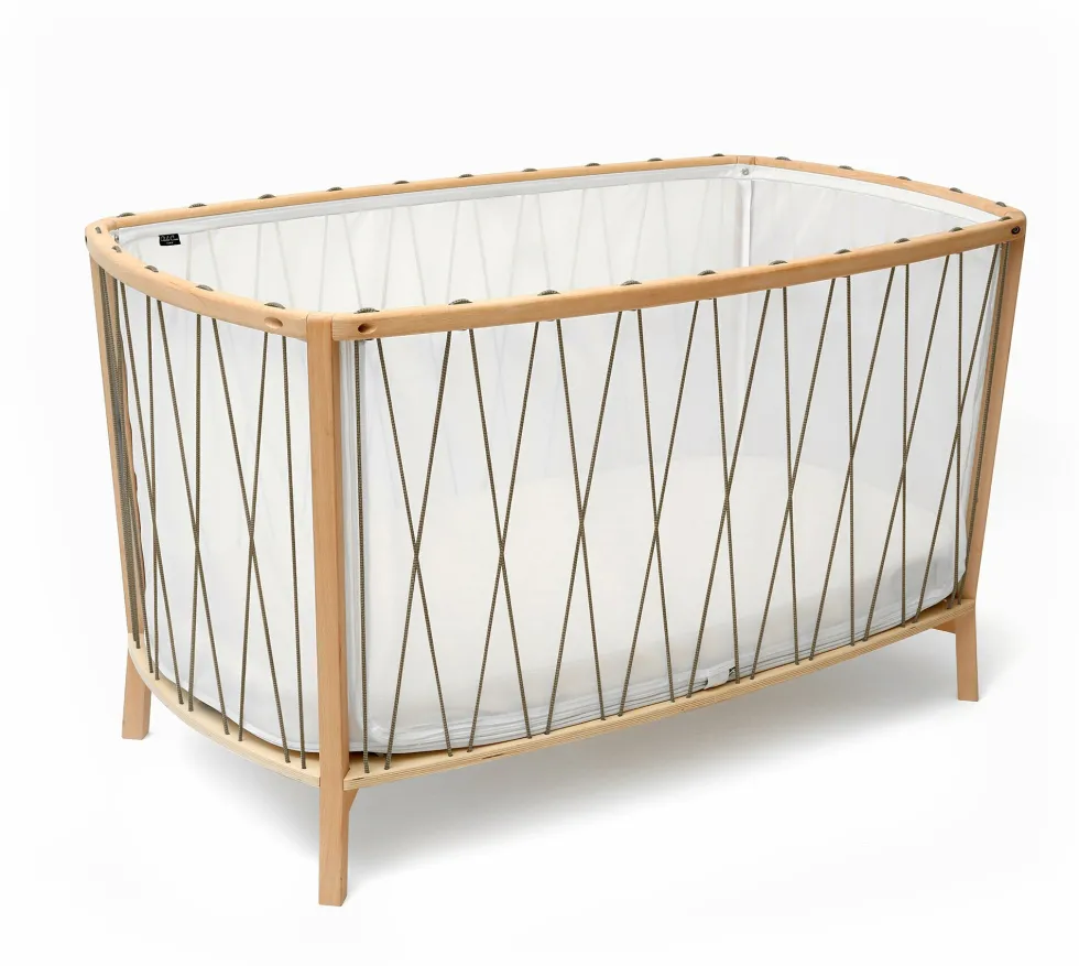 Lit lacets hazelnut avec matelas coco naturel Kimi - Charlie Crane