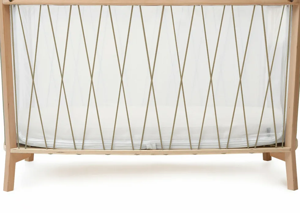Lit lacets hazelnut avec matelas Kimi - Charlie Crane
