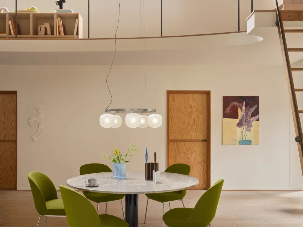 Lustre en aluminium blanc et verre soufflé Rime - Muuto