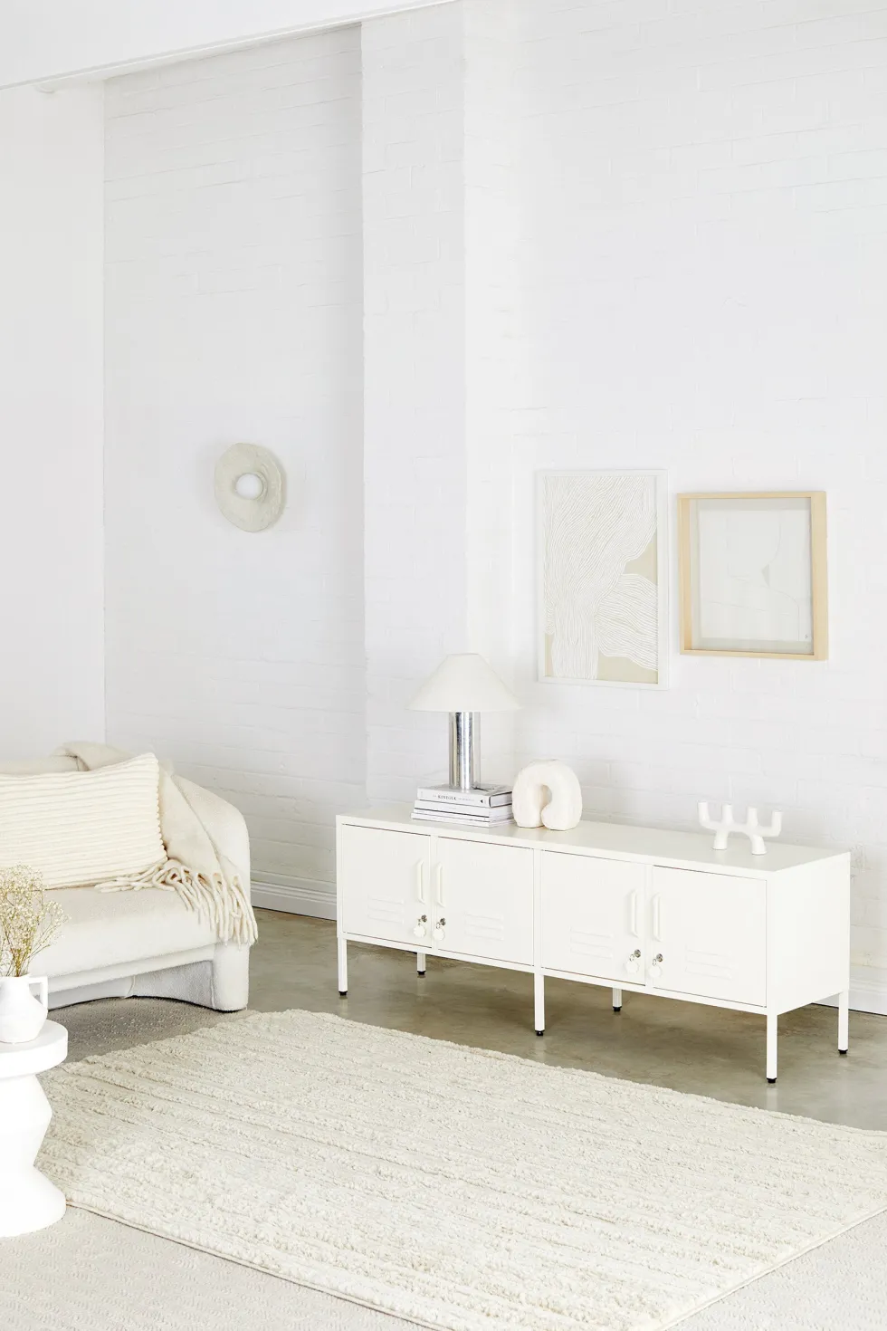 Meuble tv en acier blanc craie 162x40x57cm The Standard - Mustard Made