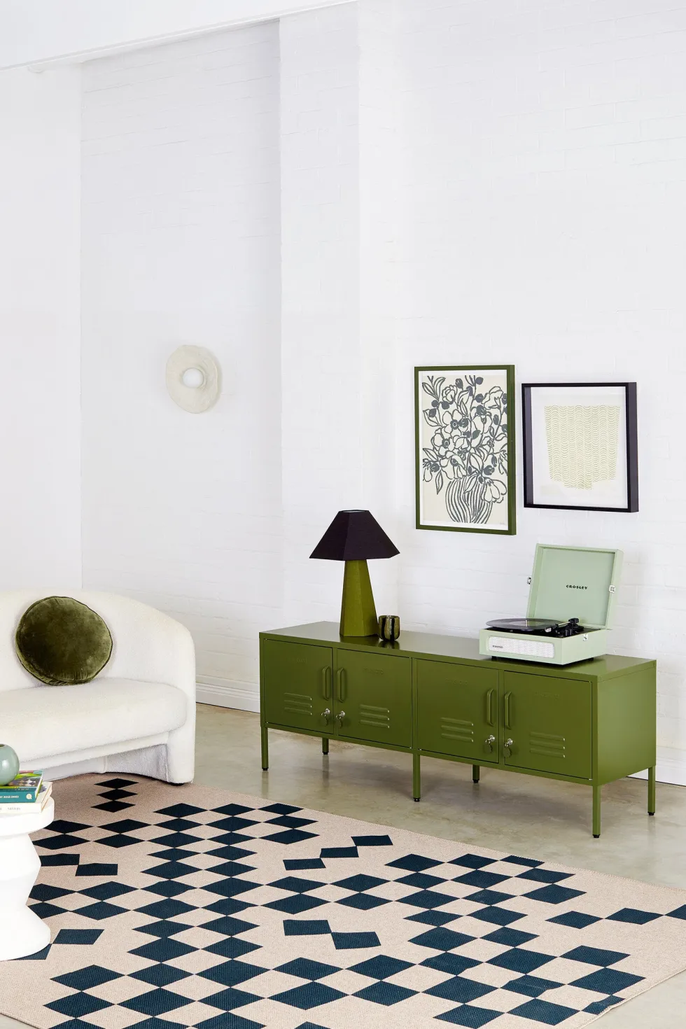 Meuble tv en acier vert olive 162x40x57cm The Standard - Mustard Made