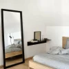 Miroir à poser au sol en chêne noir Light Frame - Ethnicraft Accessories