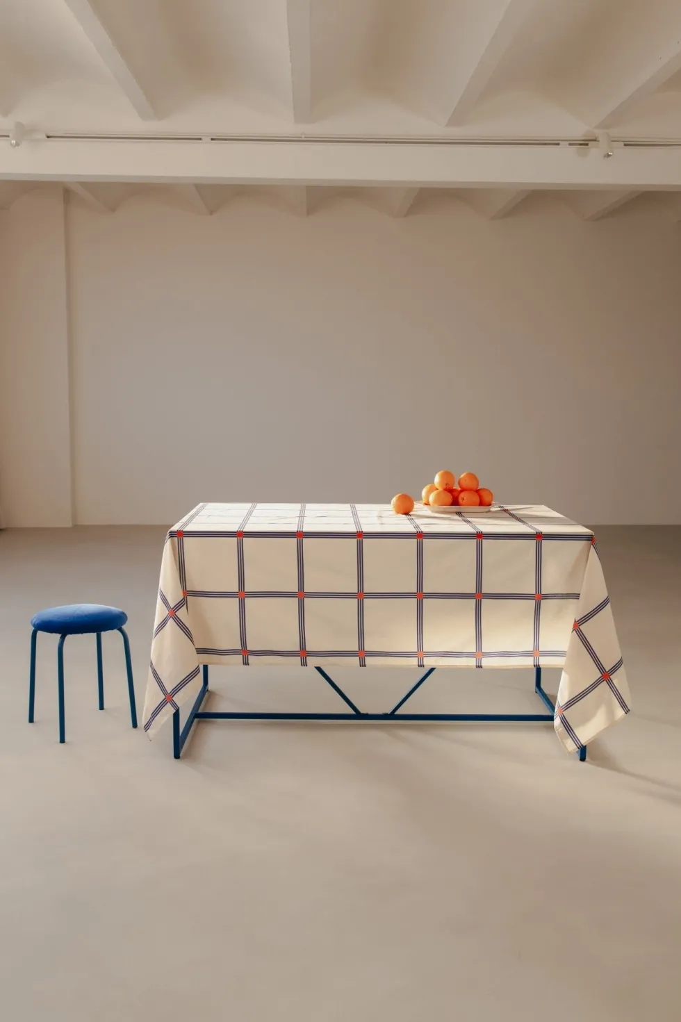 Nappe rectangulaire en popeline de coton bio à carreaux bleu et orange 150 x 250 cm - Nobodinoz
