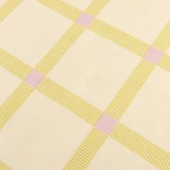 Nappe rectangulaire en popeline de coton bio à carreaux jaune et rose 150 x 250 cm - Nobodinoz