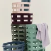 Panier de linge en plastique recyclé bleu 57,5 x 37,5 x 24,5cm Basket - HAY