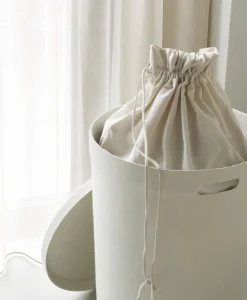 Panier à linge en tissu recyclé blanc crème 46,5x64,5cm Hide - Normann Copenhagen