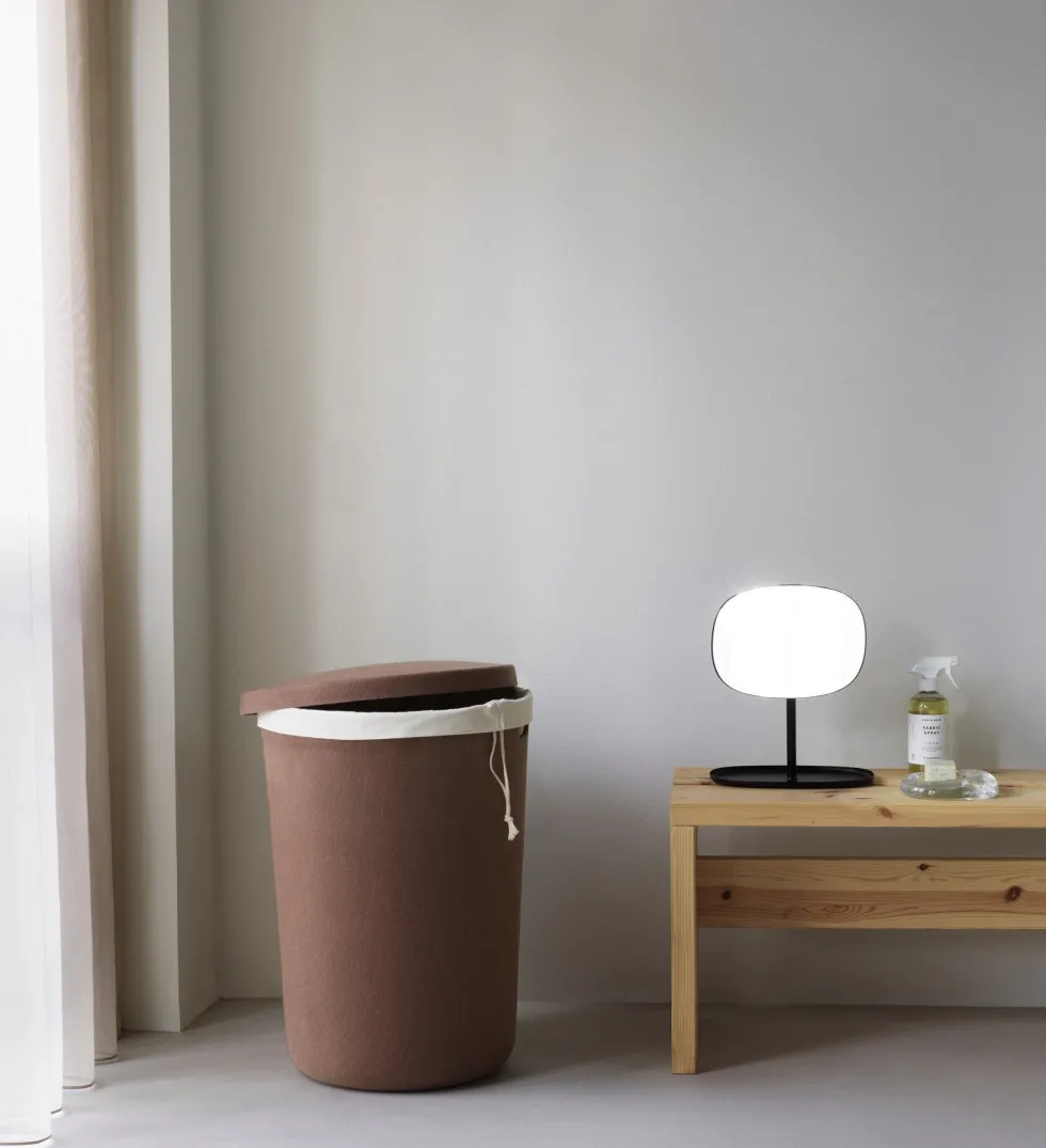 Panier à linge en tissu recyclé marron 46,5x64,5cm Hide - Normann Copenhagen