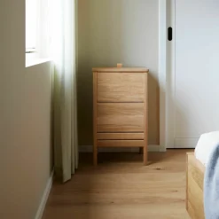 Panière à linge en chêne huilé blanc A Line - Form & Refine