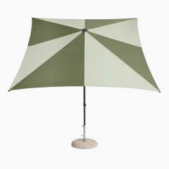 Parasol carré vert et vert foncé 240x240x248cm Terrazza - HAY