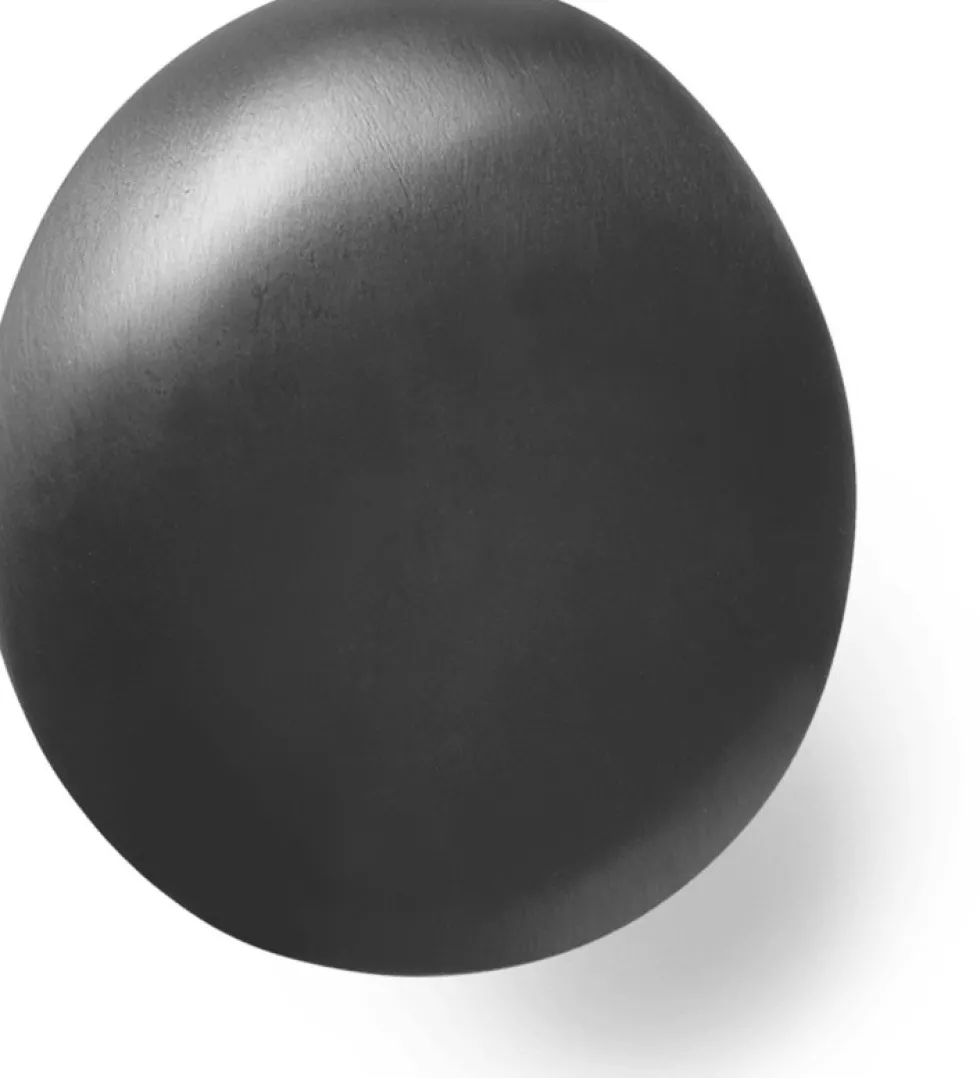 Patère en laiton massif patiné noir 6cm Chanterelle - Ferm Living