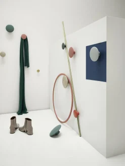 Patère ronde en aluminium cuivré 3,9 cm The Dots - Muuto