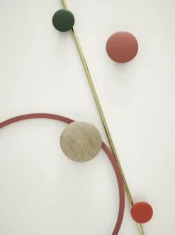 Patère ronde en chêne naturel 6,5 cm The Dots - Muuto
