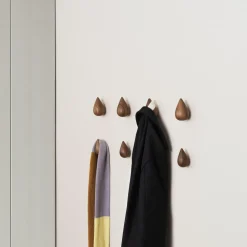 2 Patères en noyer naturel S Dropit Walnut - Normann Copenhagen