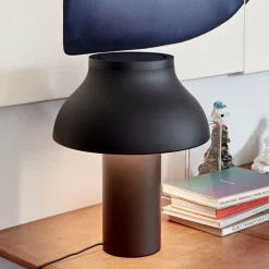 Petite lampe de table noire 33 x 25 cm PC - HAY