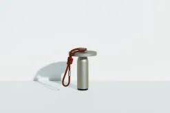 Petite lampe nomade en aluminium gris Quasar - Petite Friture