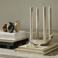 Petit vase en porcelaine terre 6,5 x 7,5 cm Ary - Ferm Living