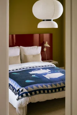 Plaid en coton biologique bleu nuit 130x180cm Momento JH46 - &tradition