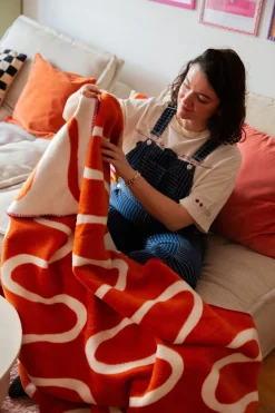 Plaid en coton terracotta 150x200cm Swirl Throw - noo.ma
