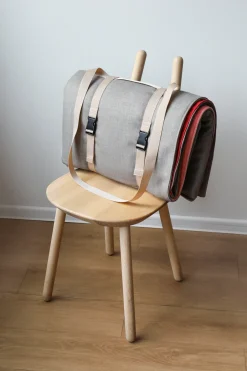 Plaid en textile recyclé bleu 195x140cm Klod - EMKO