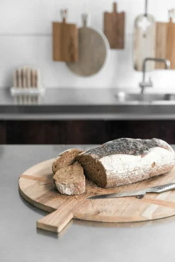 Planche à découper ronde en teck - HKliving