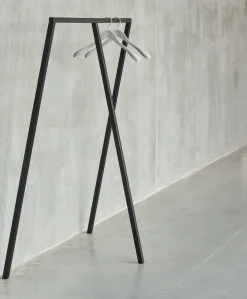 Portant à trois piliers en acier blanc 130cm Loop Stand Wardrobe - Hay