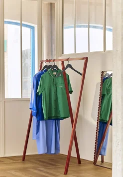 Portant à trois piliers en acier bleu 130cm Loop Stand Wardrobe - Hay