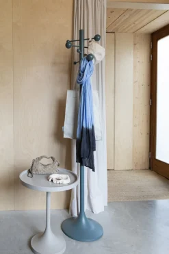 Porte-manteau en chêne bleu 174,5cm Jason - Zuiver
