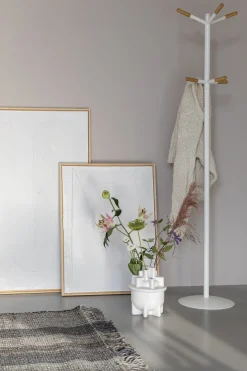 Porte-manteaux en métal blanc et détails bois 175,5cm Tip - Zuiver