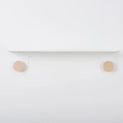 Porte-manteaux étagère en chêne blanchi et acier blanc 70 cm - Gazzda
