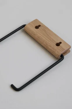 Porte-rouleau de papier toilette en chêne et acier noir 14x12x1,5cm - Moebe