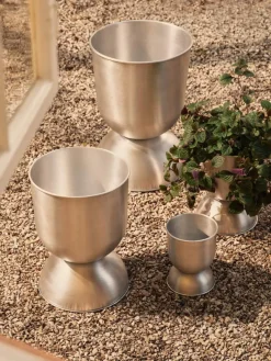 Pot de fleur reversible en aluminium 30xc42,5cm Hourglass pot - Ferm Living