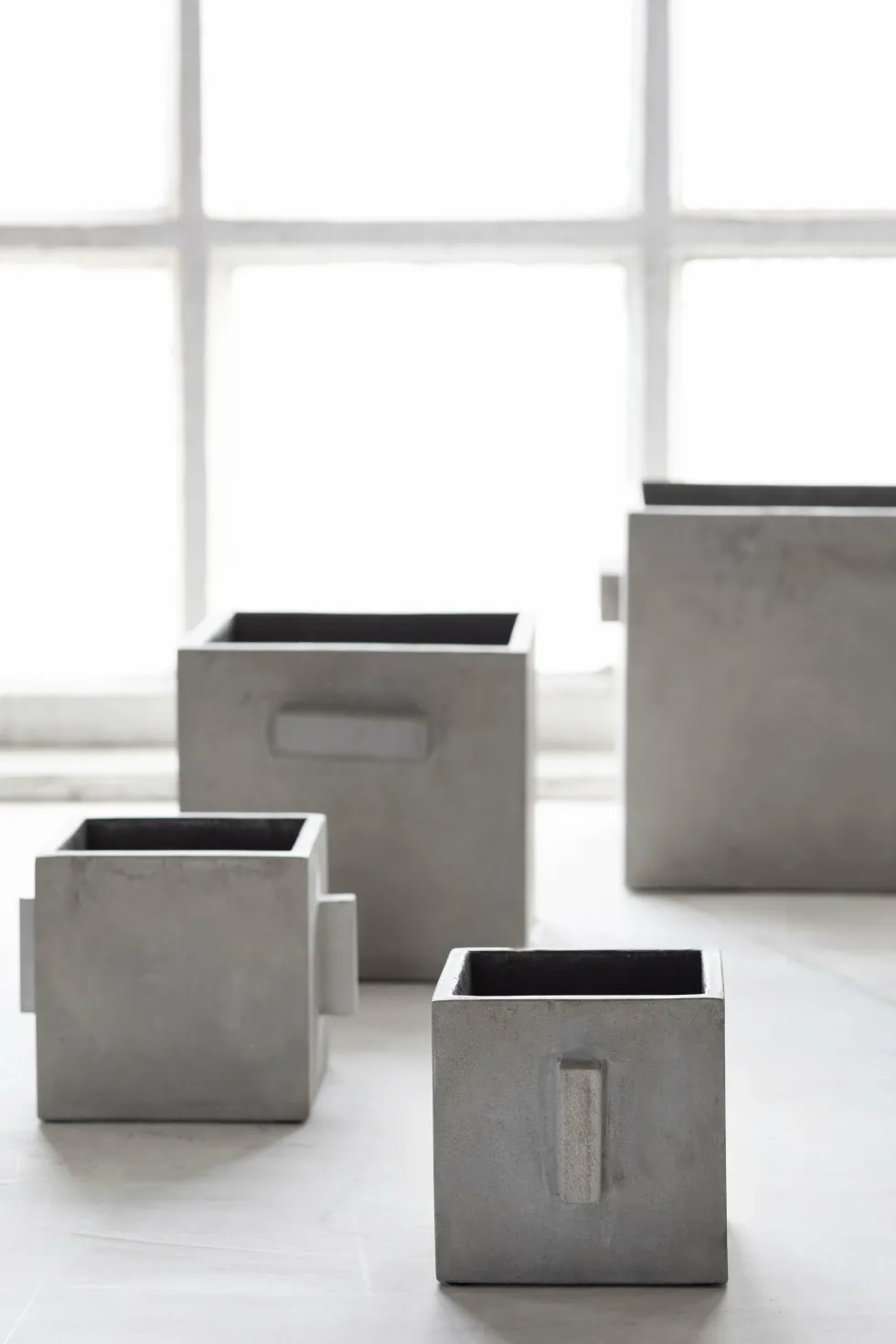 Pot en béton rectangulaire gris clair 33cm - Serax