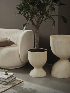 Pot en fibres de verre blanc 70cm Evoke - Ferm living