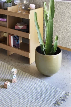 Pots de fleur rond en céramique vert Yuka- Hübsch