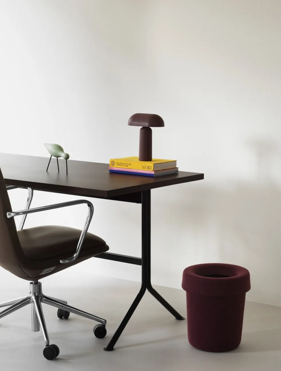 Poubelle en tissu recyclé bordeaux 31,6x36 cm Hide - Normann Copenhagen