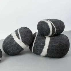 Pouf en laine anthracite marbré M Hugo - myfelt