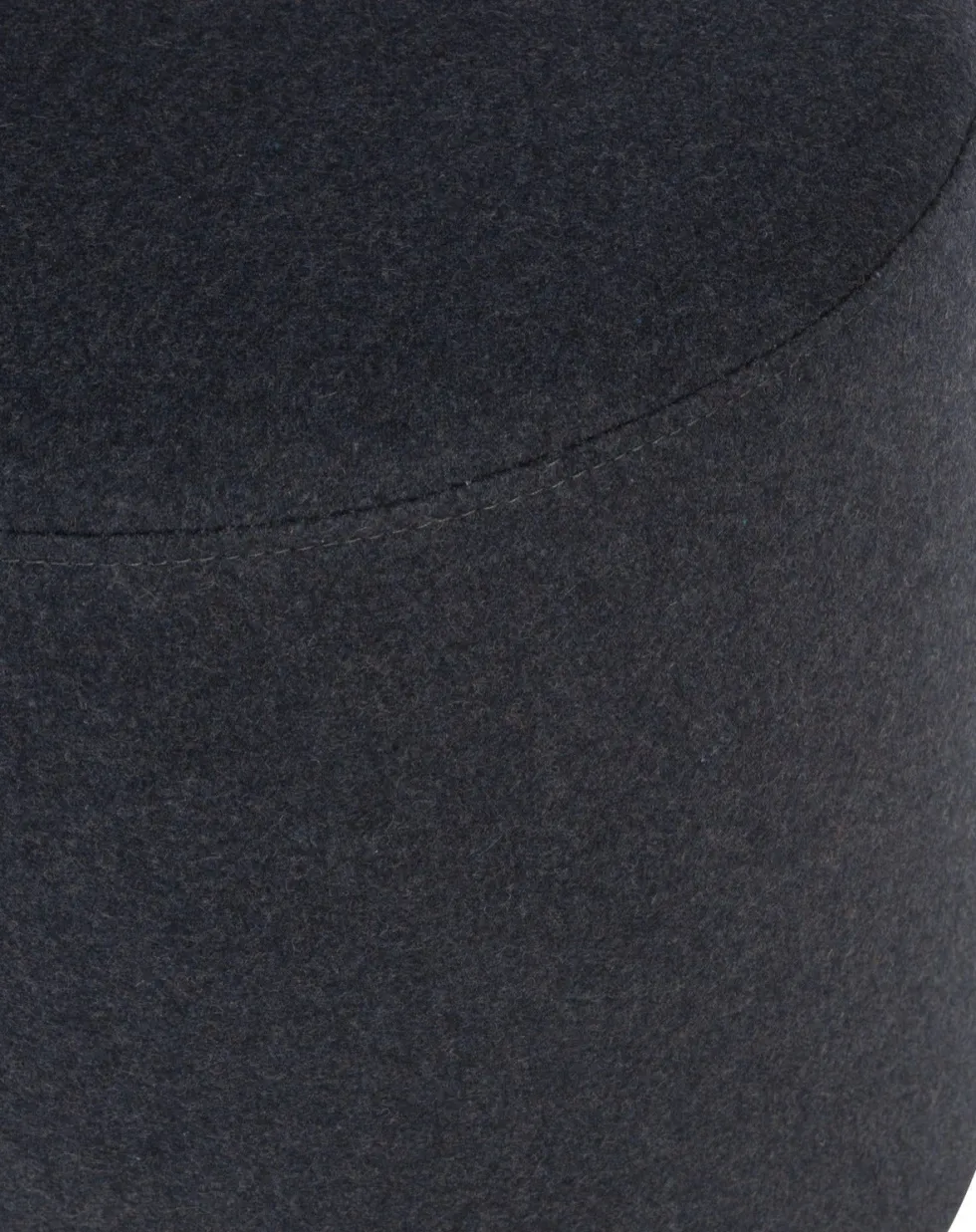 Pouf en laine noir 25 cm Folk - noo.ma