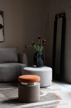Pouf en polyester cappuccino 70x40cm Rocca - Dutchbone