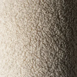 Pouf nuage en sherpa bouclé biscuit 25x39,5cm Cloud pouffe - Wigiwama