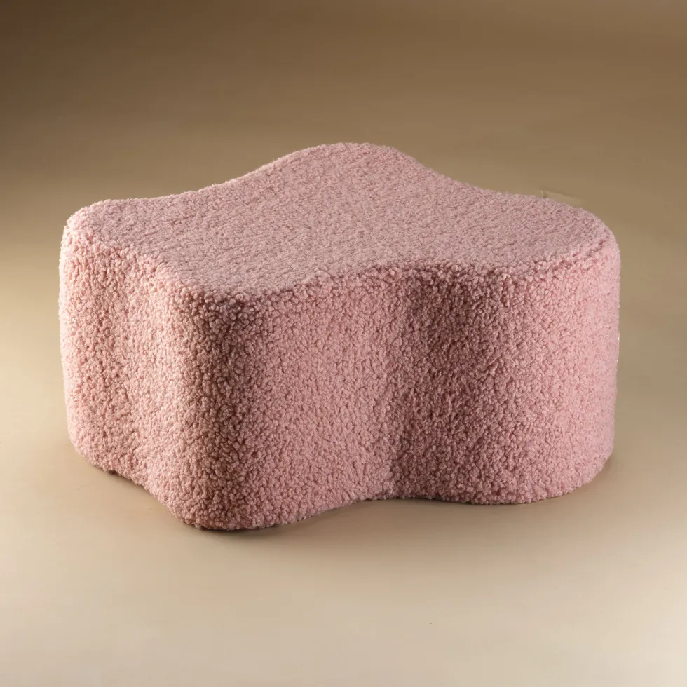 Pouf nuage en sherpa bouclé rose 25x39,5cm Cloud pouffe - Wigiwama