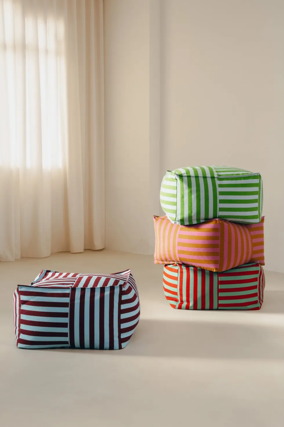 Pouf ottoman carré en coton rayures vert et bleu 55 x 55 x 35cm Otto - Nobodinoz