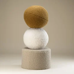 Pouf rond en sherpa bouclé biscuit 39,5x25cm Pouffe - Wigiwama