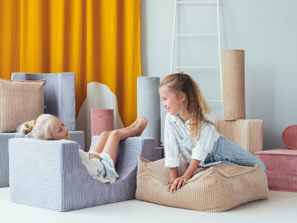 Pouf rond en velours côtelé bleu blueberry 25 x 40 cm - Wigiwama