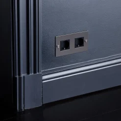 Prise 2G argent Socket - Buster+Punch