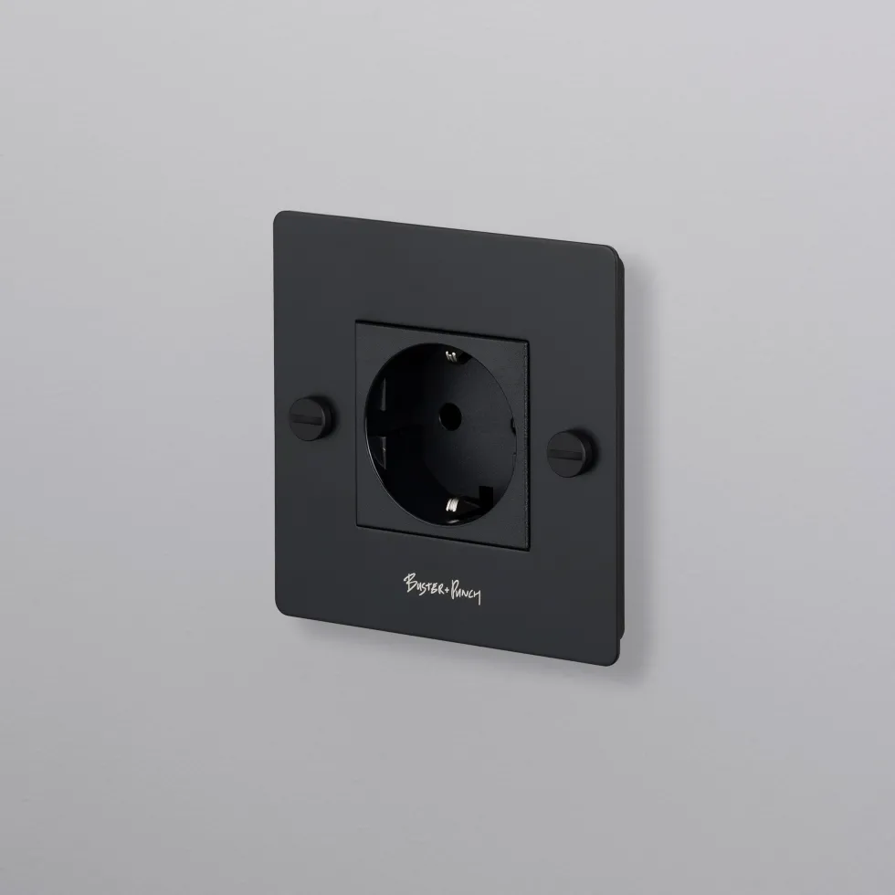 Prise 1G noire Socket - Buster+Punch