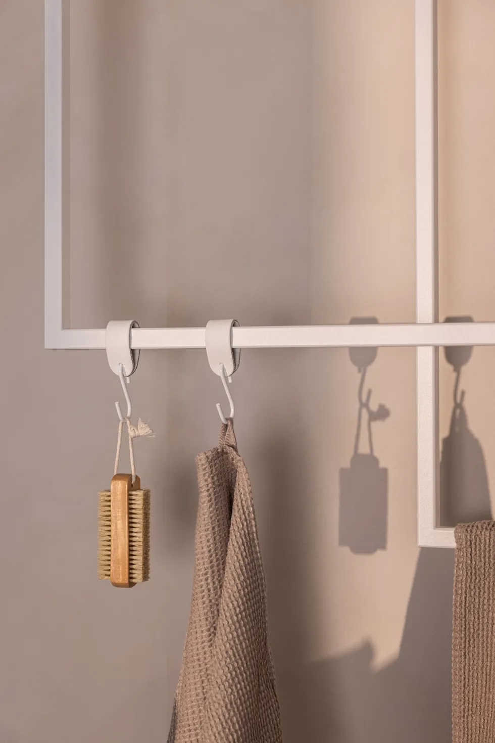 2 rails à serviettes carré en acier blanc 60-80x50cm Tensi - Metallbude