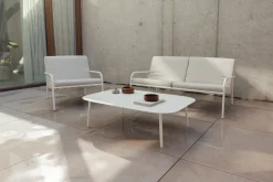 Salon de jardin 3 éléments en acier blanc et assise sable - Metallbude